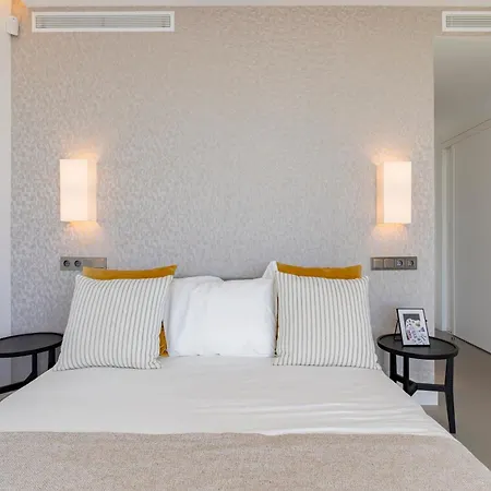 Nido Modern 4 Bed With Sea Views * אסטפונה