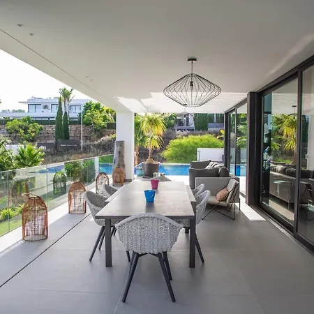 Nido Modern 4 Bed With Sea Views Estepona