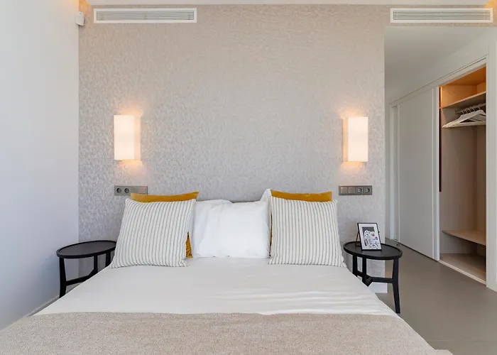 Nido Modern 4 Bed With Sea Views * إِستيبونا