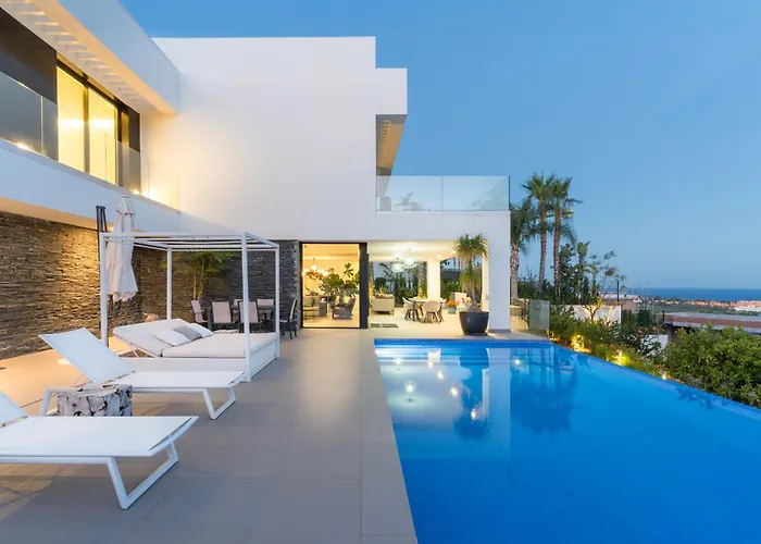 Nido Modern 4 Bed With Sea Views فيلة *